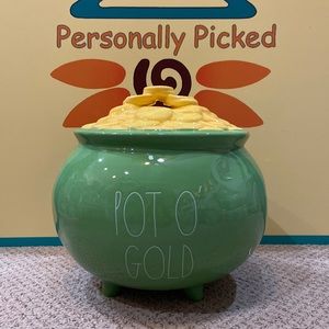 Rae Dunn POT O’ GOLD